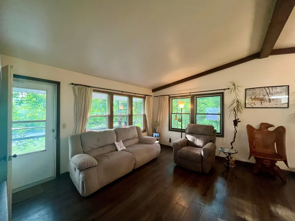 429 S Geneva Road Greendale Township, MI 48883