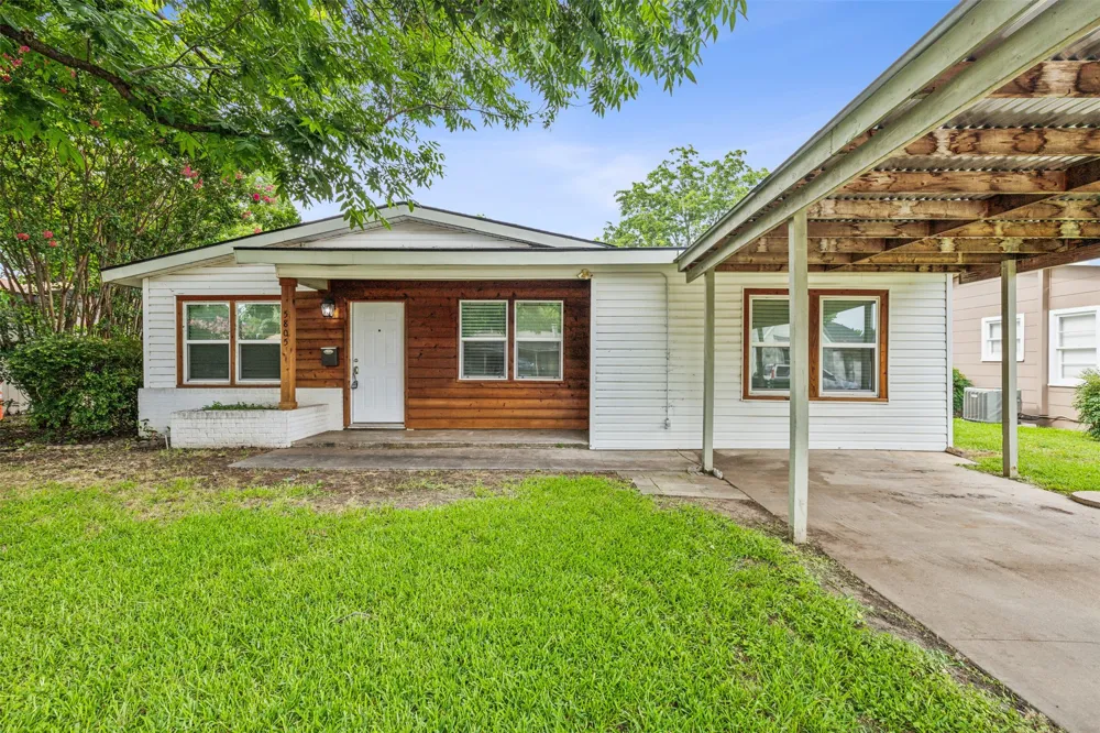 5805 Tracyne Drive Westworth Village, TX 76114