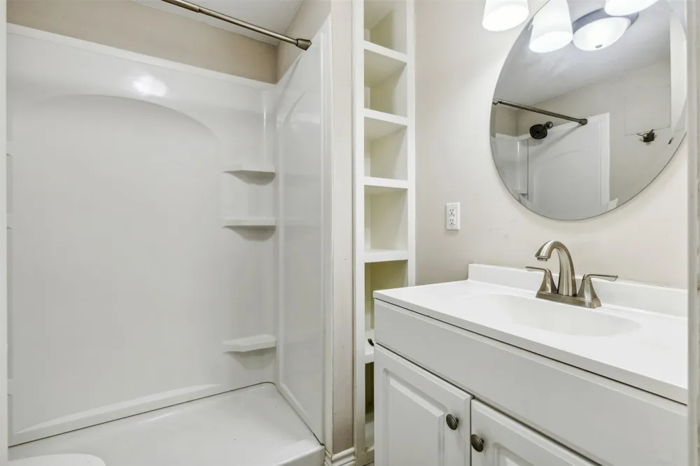 5805 Tracyne Drive Westworth Village, TX 76114