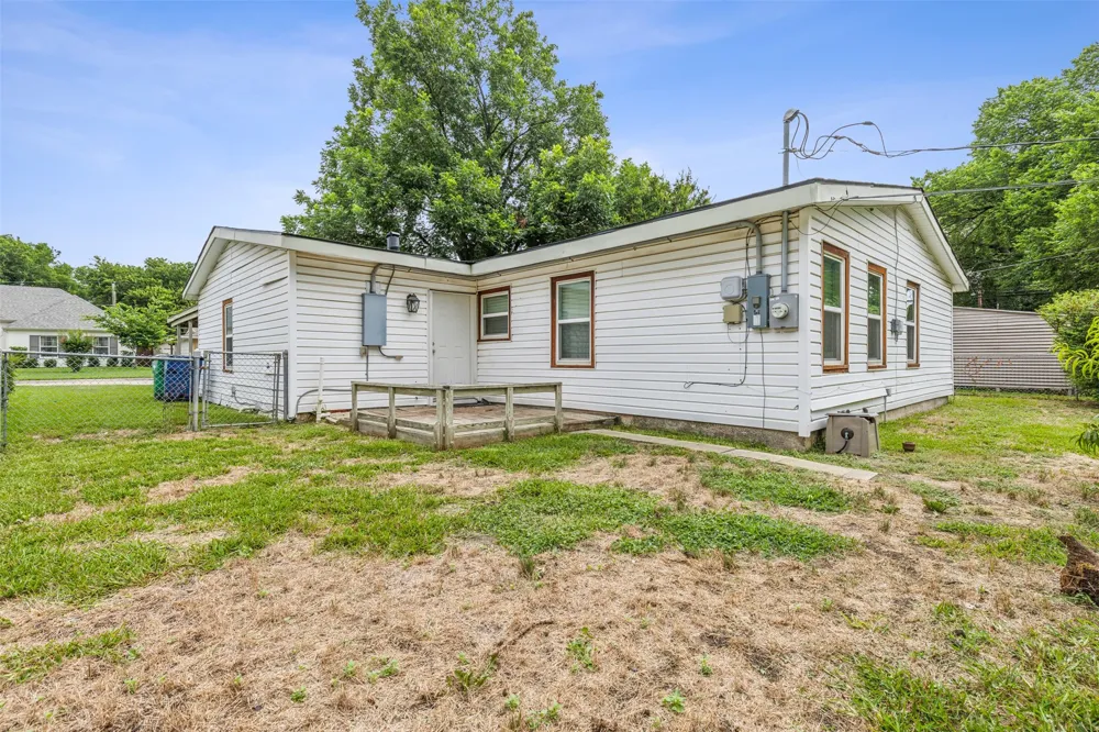 5805 Tracyne Drive Westworth Village, TX 76114