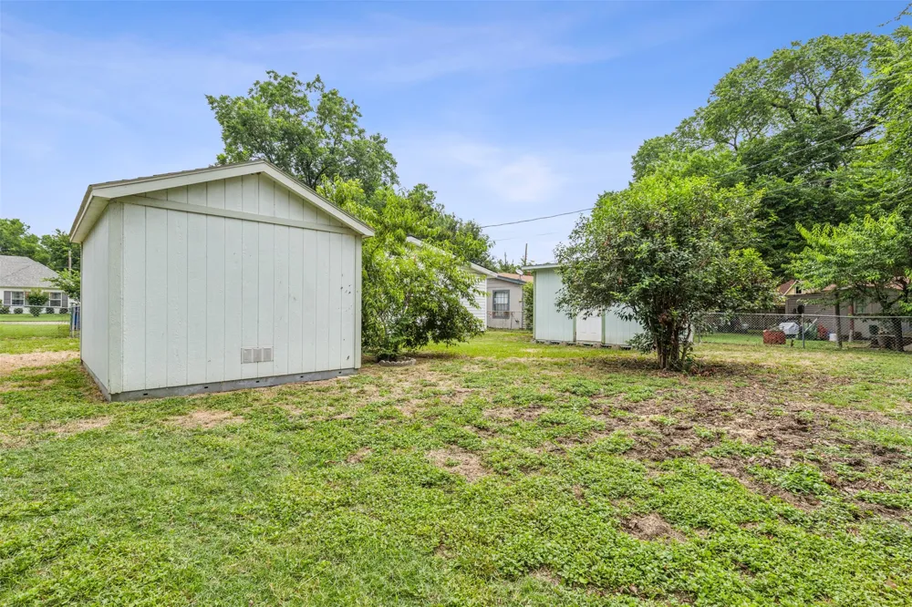 5805 Tracyne Drive Westworth Village, TX 76114