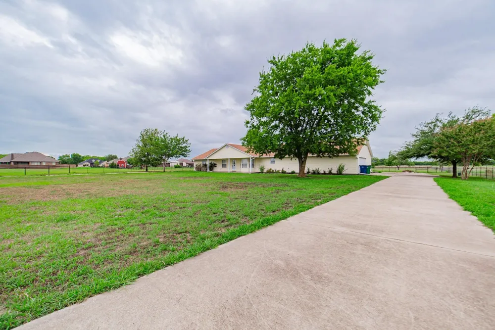 3642 Fm 1565 Caddo Mills, TX 75135