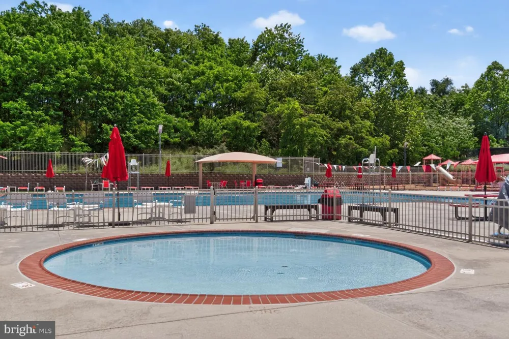 4202 CRESTED VIEW Ellicott City, MD 21043