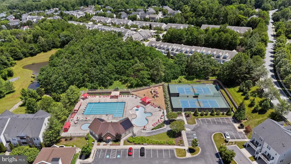 4202 CRESTED VIEW Ellicott City, MD 21043