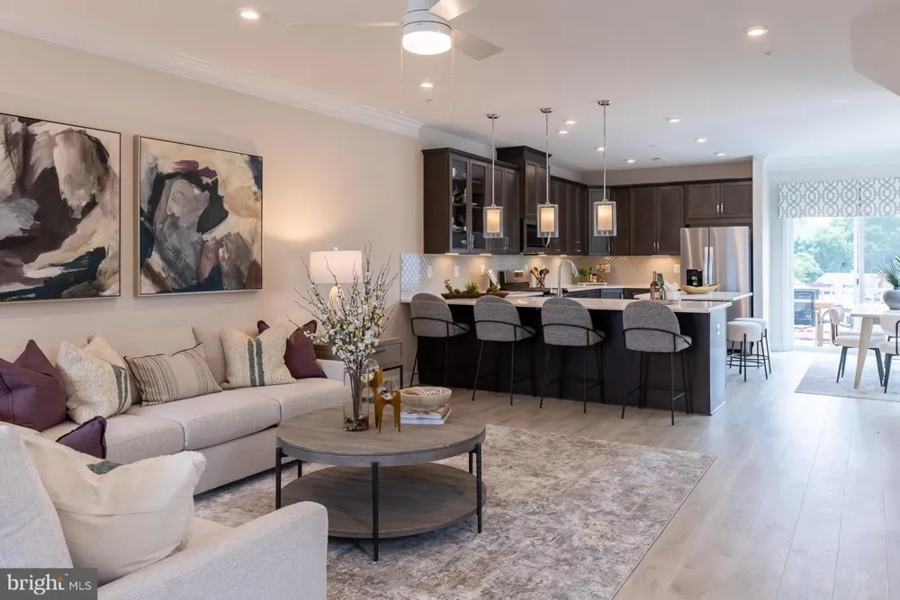 4202 CRESTED VIEW Ellicott City, MD 21043