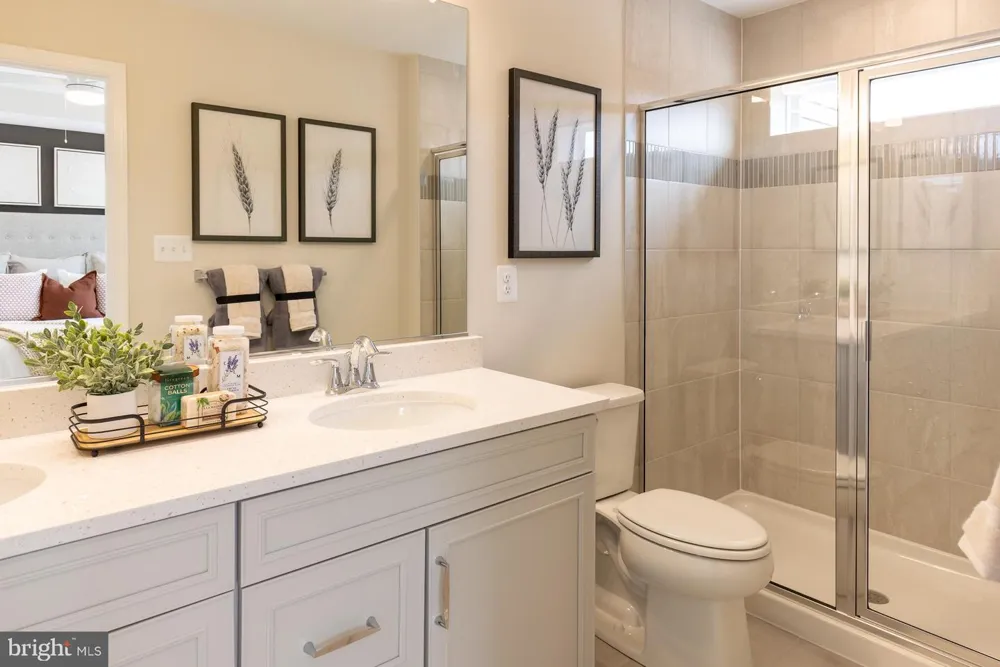 4202 CRESTED VIEW Ellicott City, MD 21043