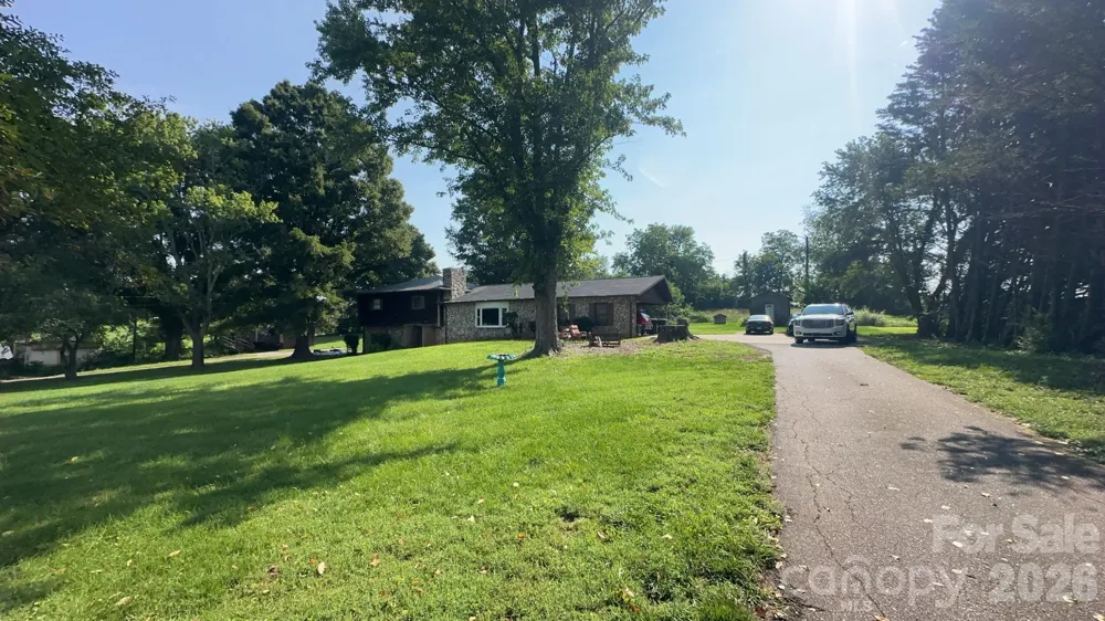 4294 Horseshoe Bend Road Hudson, NC 28638