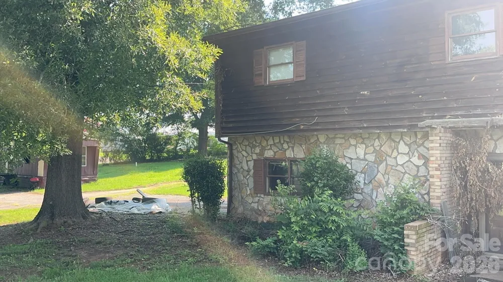 4294 Horseshoe Bend Road Hudson, NC 28638