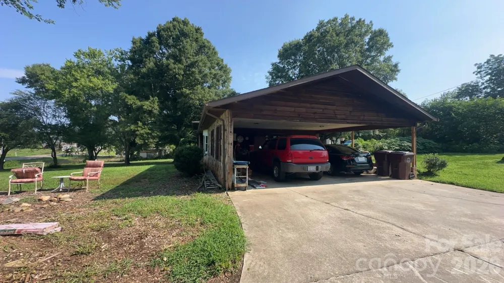 4294 Horseshoe Bend Road Hudson, NC 28638
