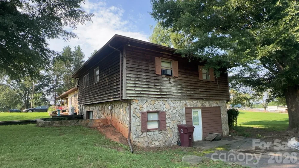 4294 Horseshoe Bend Road Hudson, NC 28638