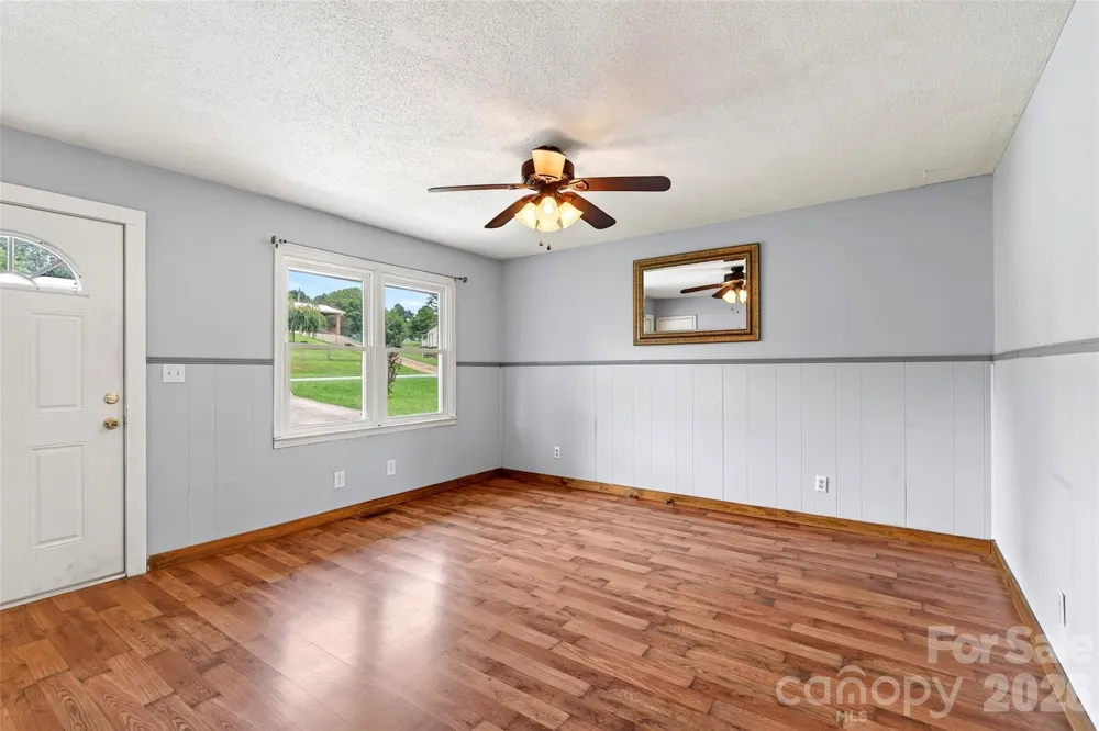 224 Cherokee Way Marion, NC 28752