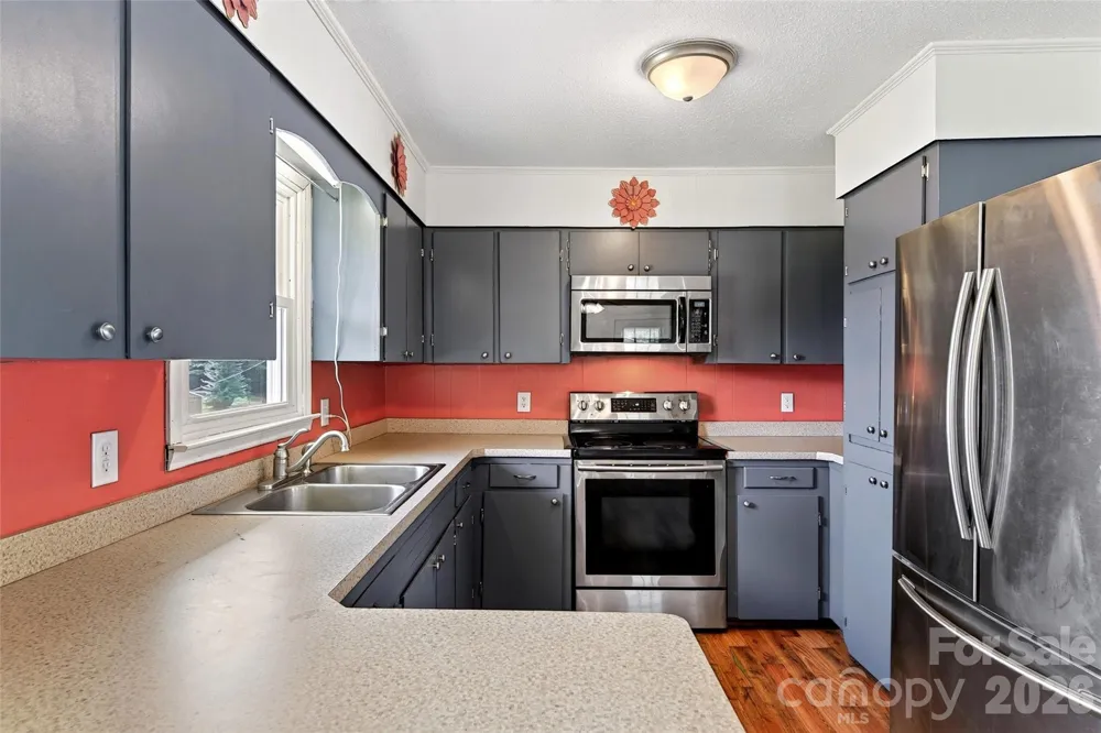 224 Cherokee Way Marion, NC 28752