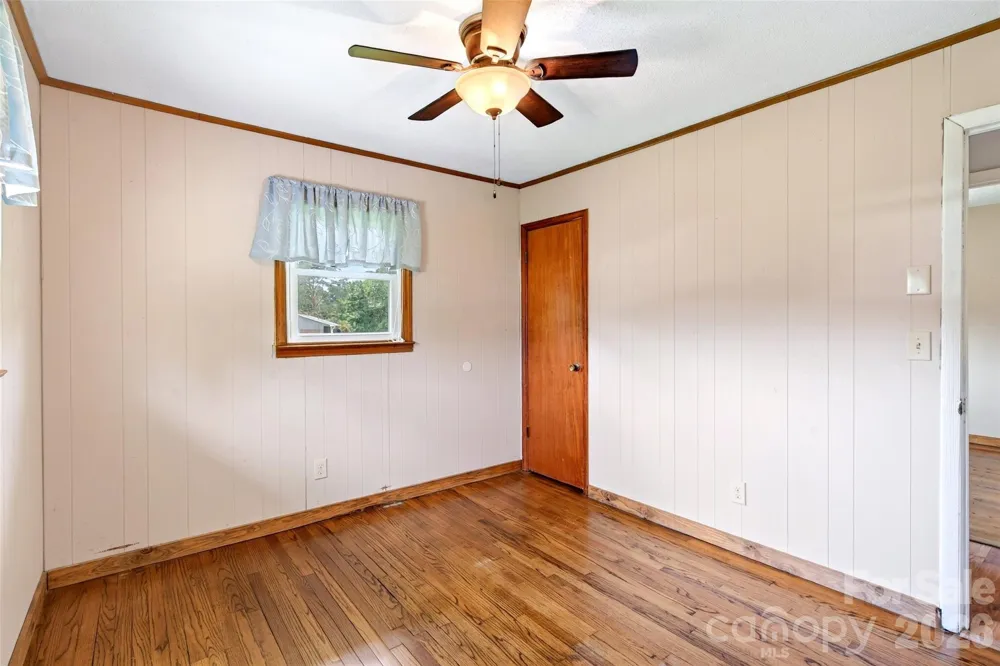 224 Cherokee Way Marion, NC 28752