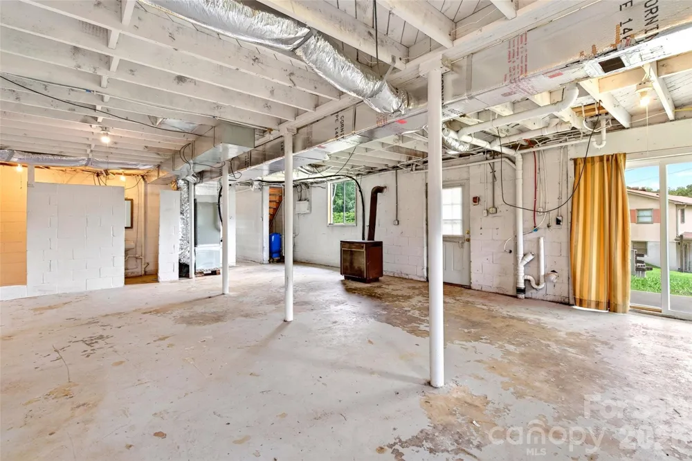 224 Cherokee Way Marion, NC 28752