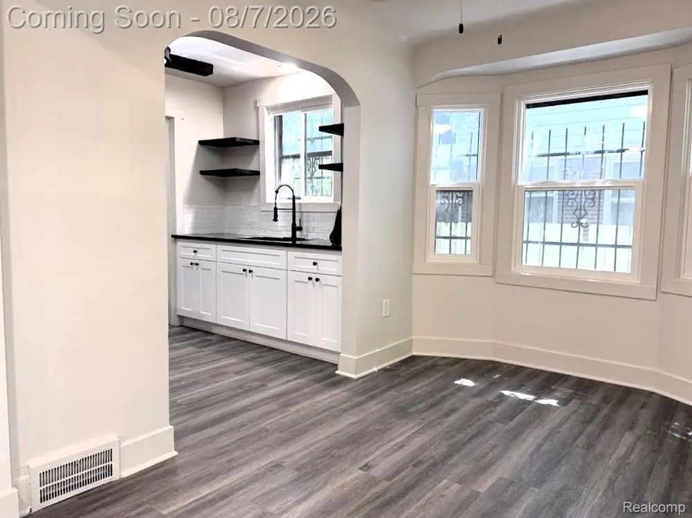 18418 Heyden Street Detroit City, MI 48219