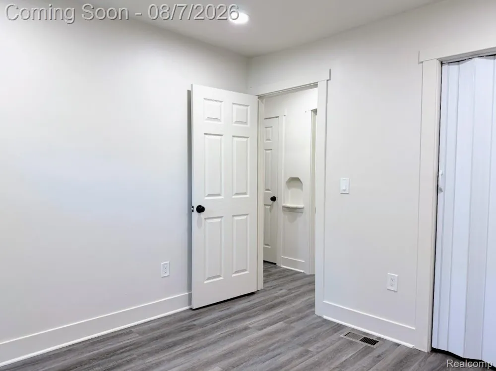 18418 Heyden Street Detroit City, MI 48219
