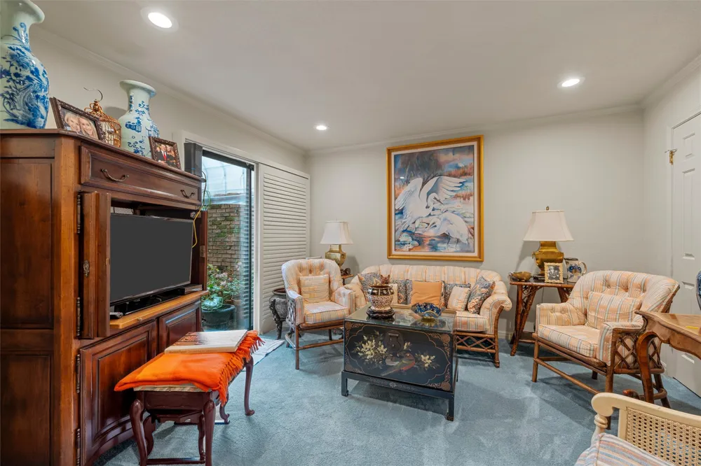 99 Sugar Creek Place Woodway, TX 76712