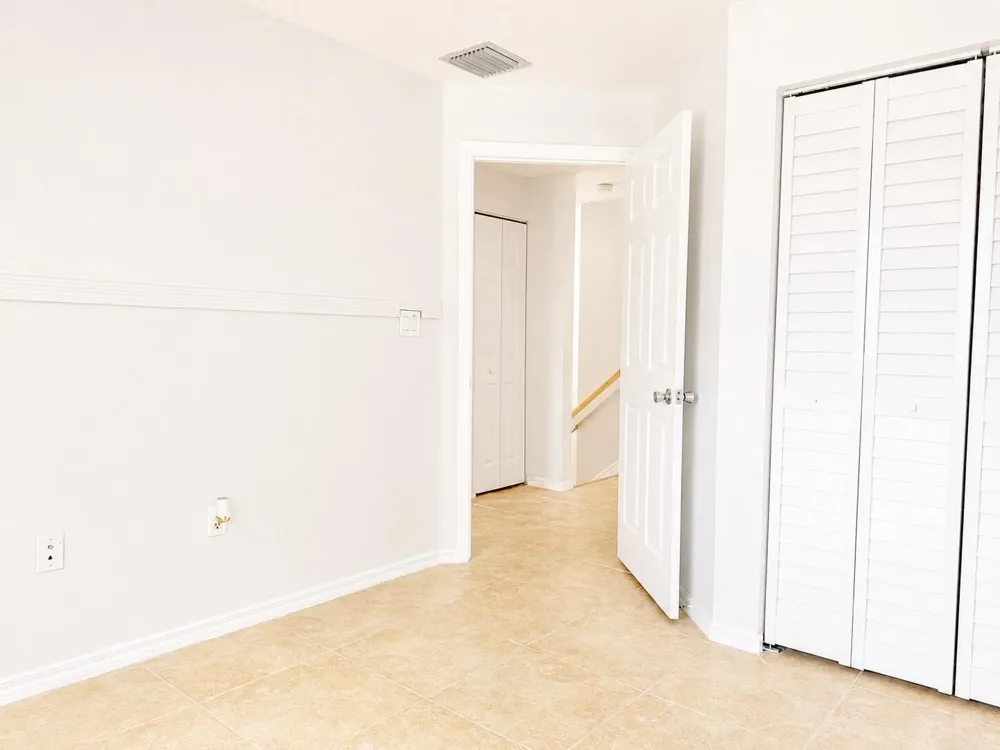 6007 SW 19TH STREET North Lauderdale, FL 33068