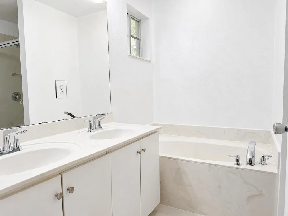 6007 SW 19TH STREET North Lauderdale, FL 33068