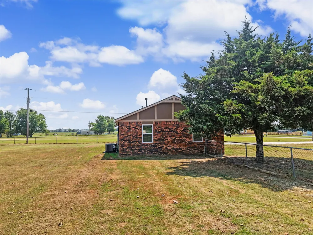 3417 W 113th Street Sperry, OK 74073