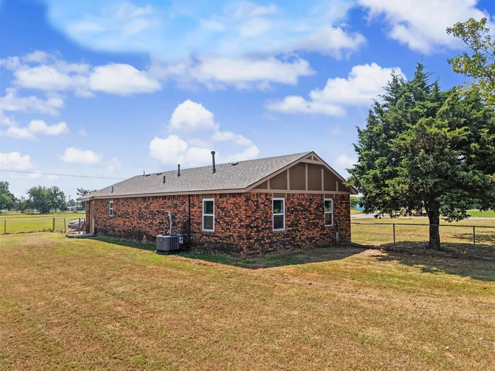 3417 W 113th Street Sperry, OK 74073