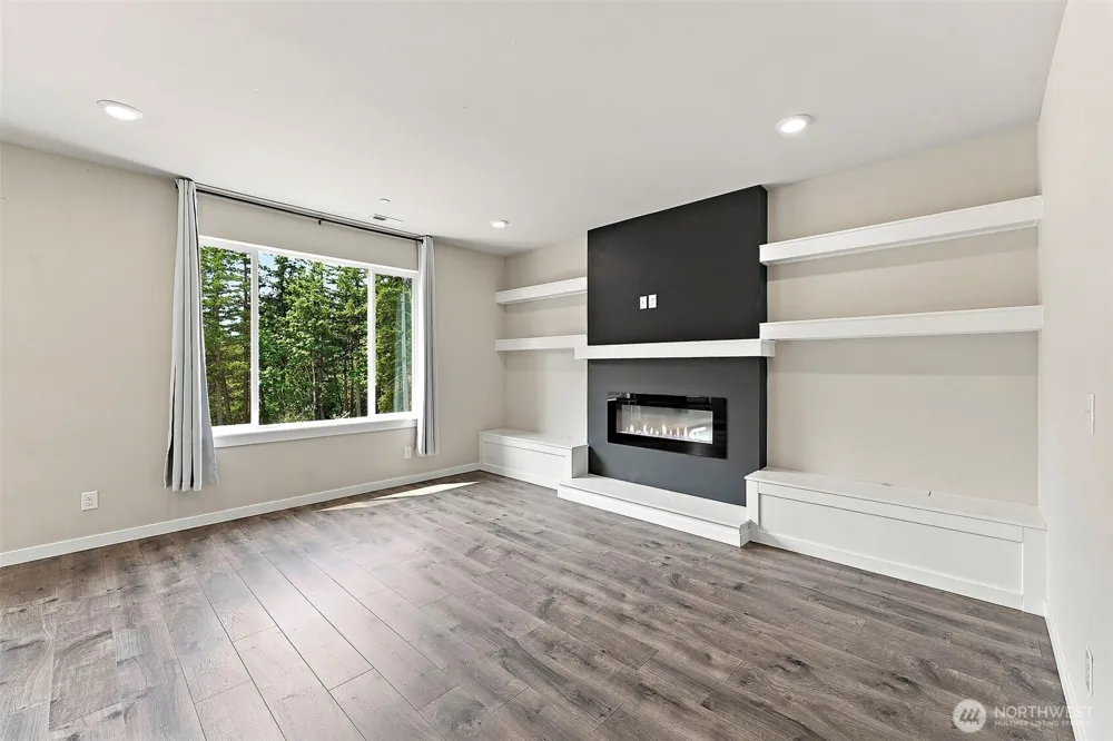 7701 208th Avenue E Bonney Lake, WA 98391