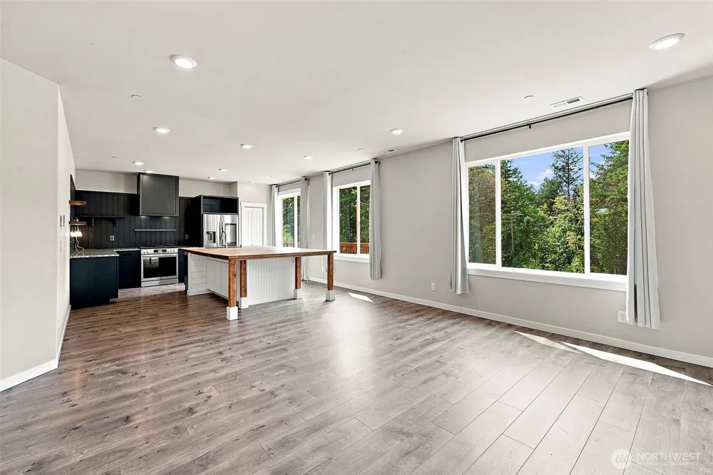 7701 208th Avenue E Bonney Lake, WA 98391