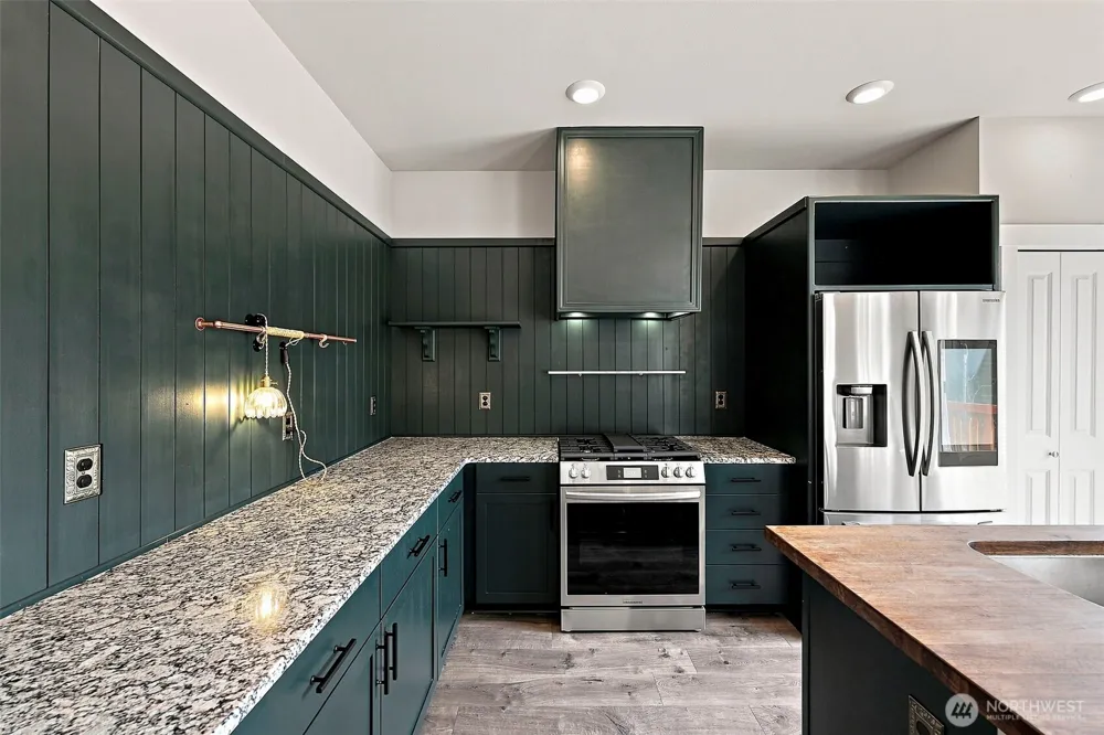 7701 208th Avenue E Bonney Lake, WA 98391