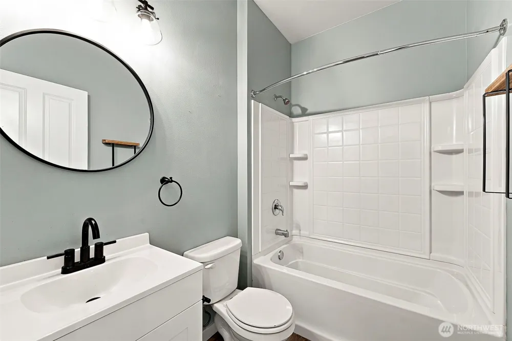 7701 208th Avenue E Bonney Lake, WA 98391