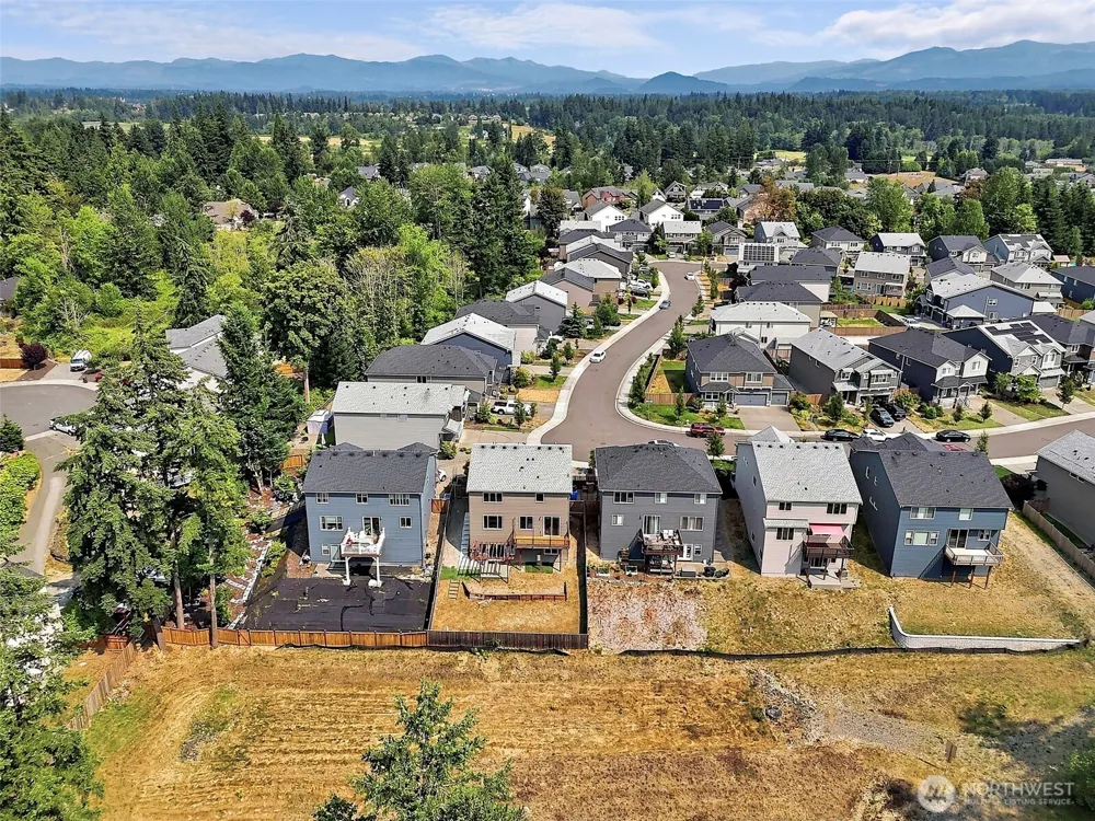 7701 208th Avenue E Bonney Lake, WA 98391