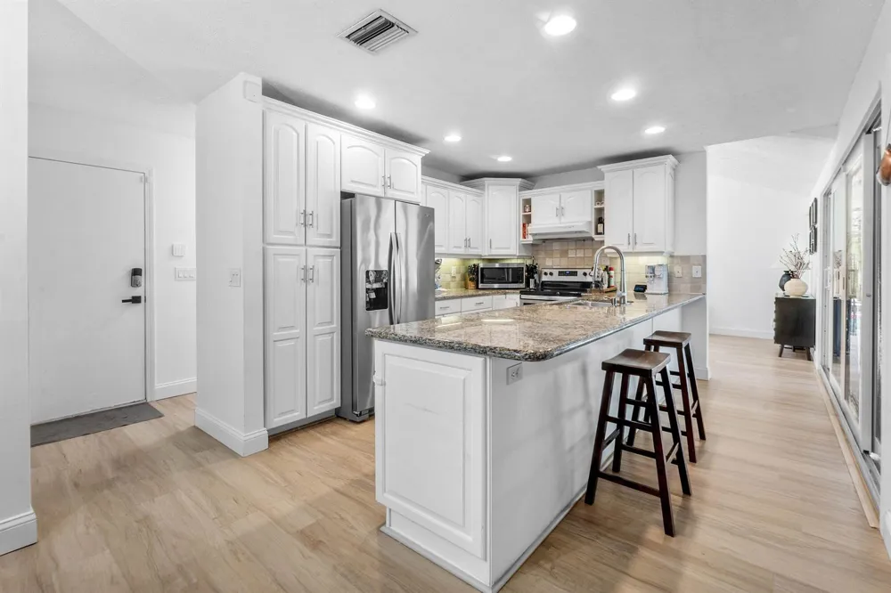 18329 LOXAHATCHEE RIVER ROAD Jupiter, FL 33458