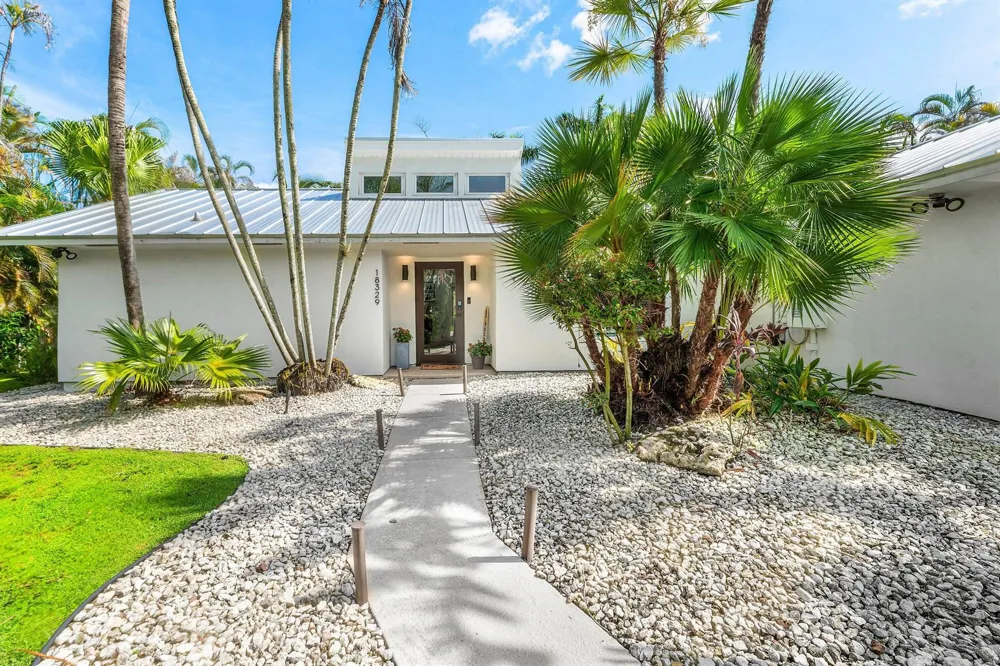18329 LOXAHATCHEE RIVER ROAD Jupiter, FL 33458