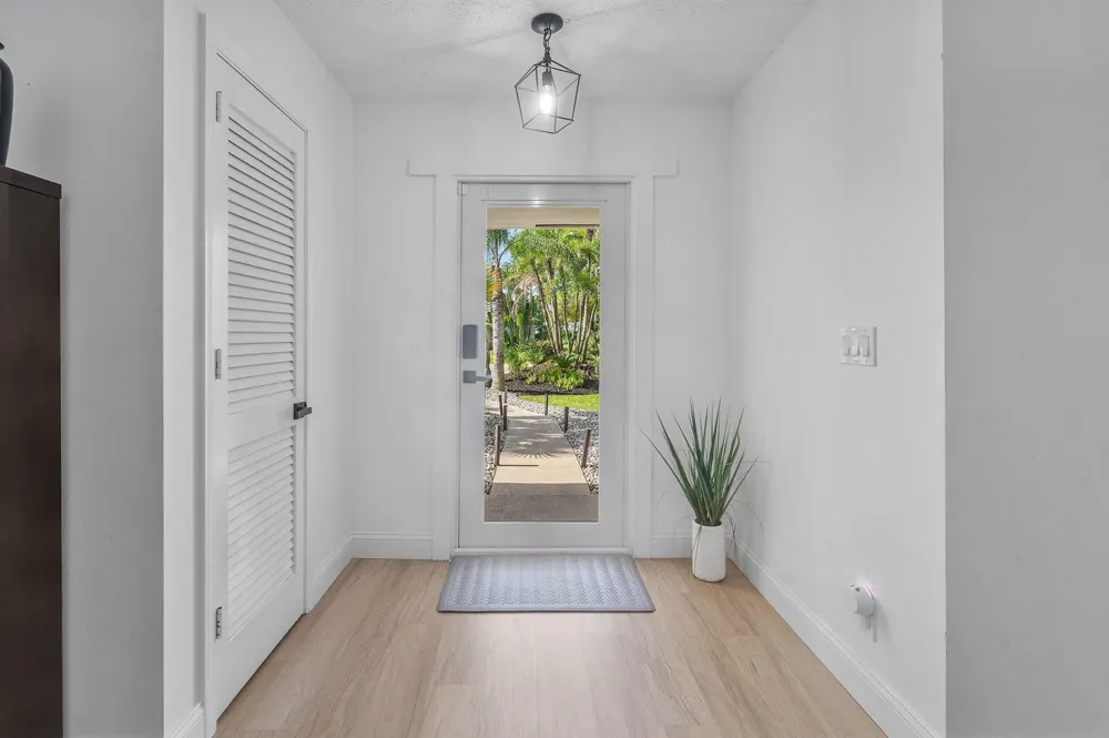 18329 LOXAHATCHEE RIVER ROAD Jupiter, FL 33458