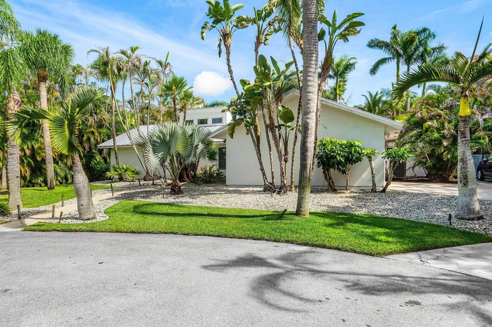 18329 LOXAHATCHEE RIVER ROAD Jupiter, FL 33458