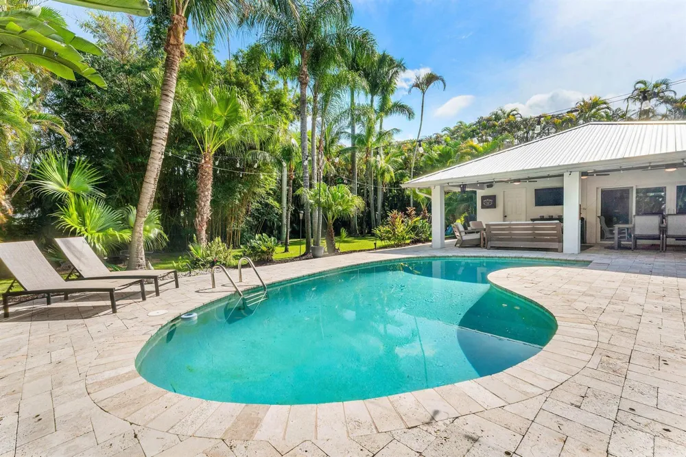 18329 LOXAHATCHEE RIVER ROAD Jupiter, FL 33458