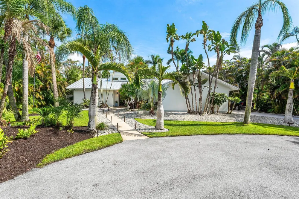 18329 LOXAHATCHEE RIVER ROAD Jupiter, FL 33458