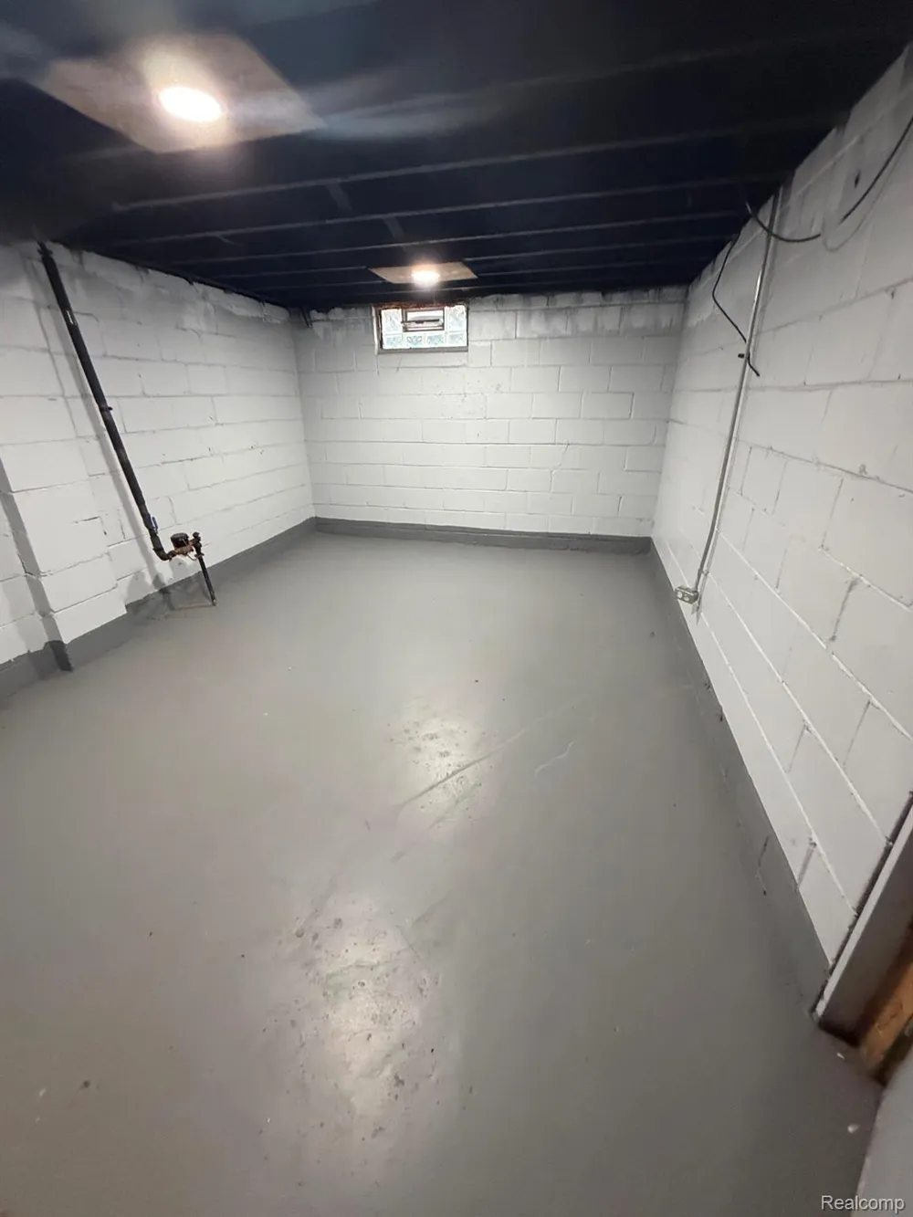 25428 Hopkins Street Dearborn Heights City, MI 48125