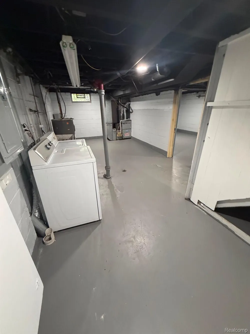 25428 Hopkins Street Dearborn Heights City, MI 48125