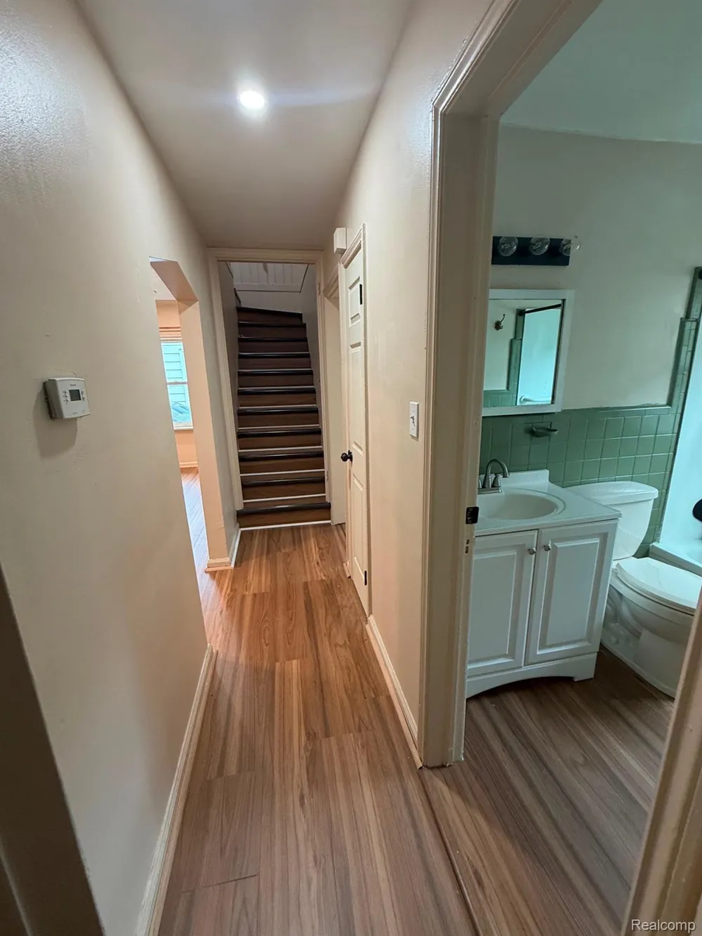 25428 Hopkins Street Dearborn Heights City, MI 48125