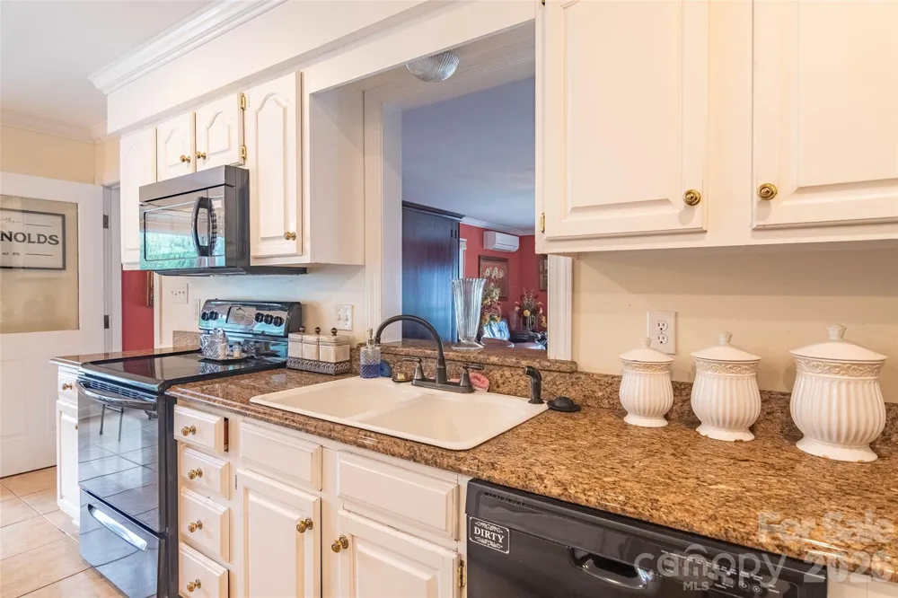 102 Ridgeview Drive Rutherfordton, NC 28139