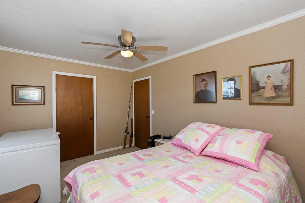 1546 Upton Lane Brazoria, TX 77422