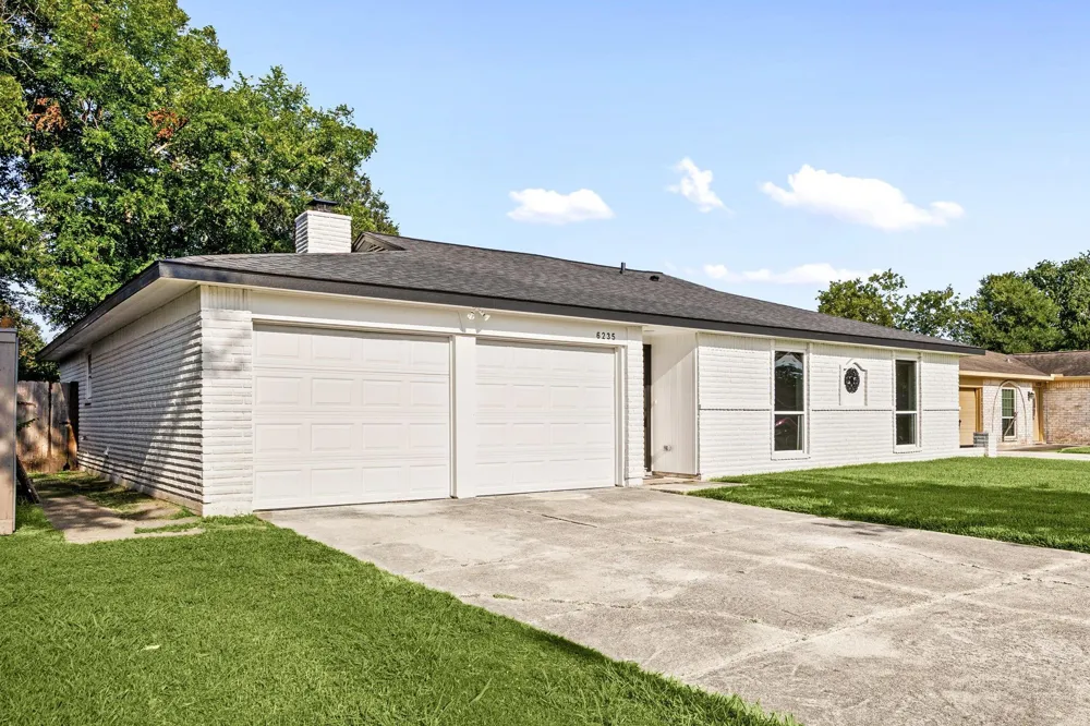 6235 Weststar Lane Houston, TX 77072