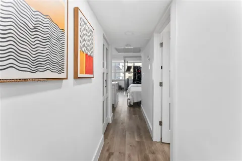 100 Lincoln Rd #301