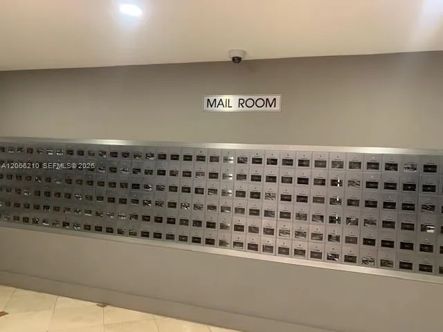 100 Lincoln Rd #301 Miami Beach, FL 33139