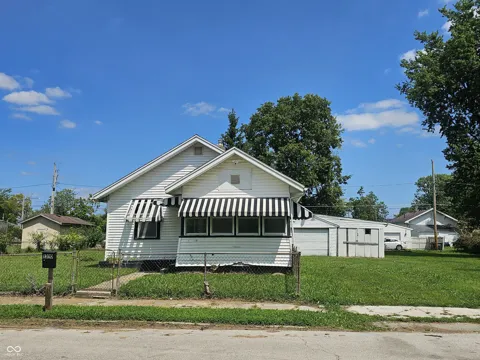 1310 E 5th Street