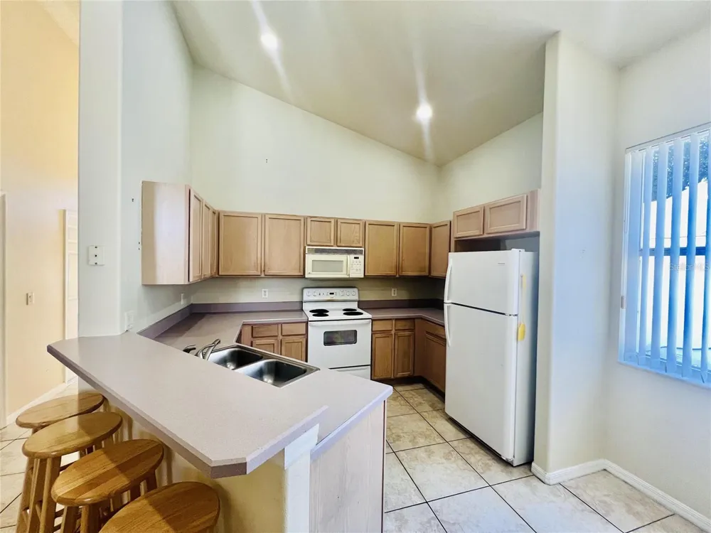 2565 BEAR CREEK COURT Kissimmee, FL 34747
