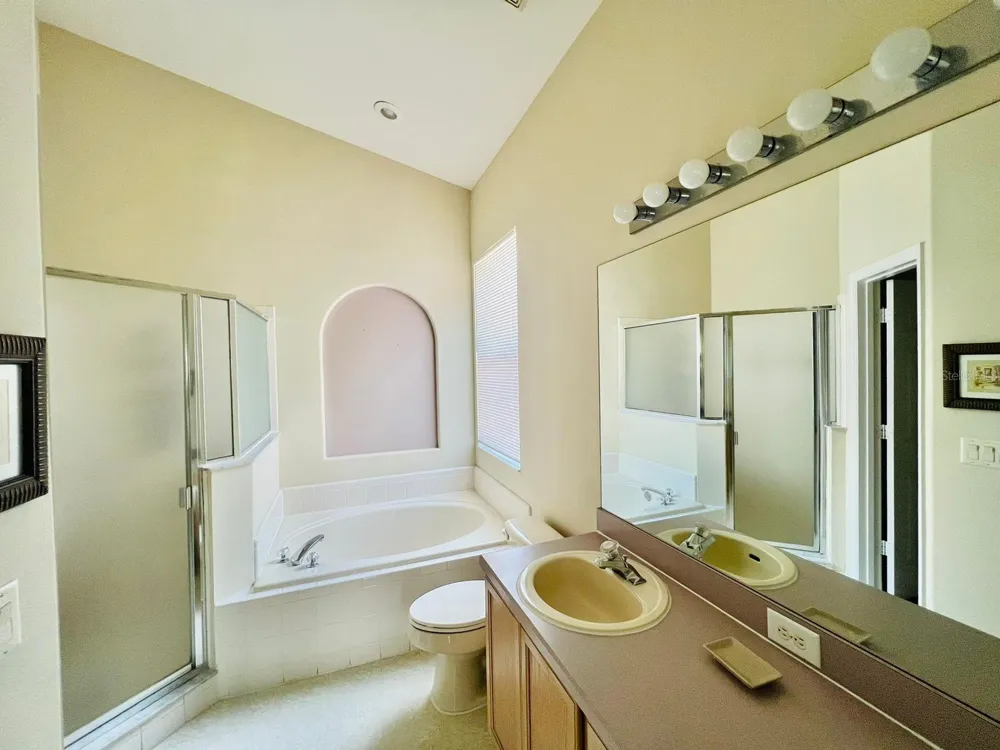 2565 BEAR CREEK COURT Kissimmee, FL 34747