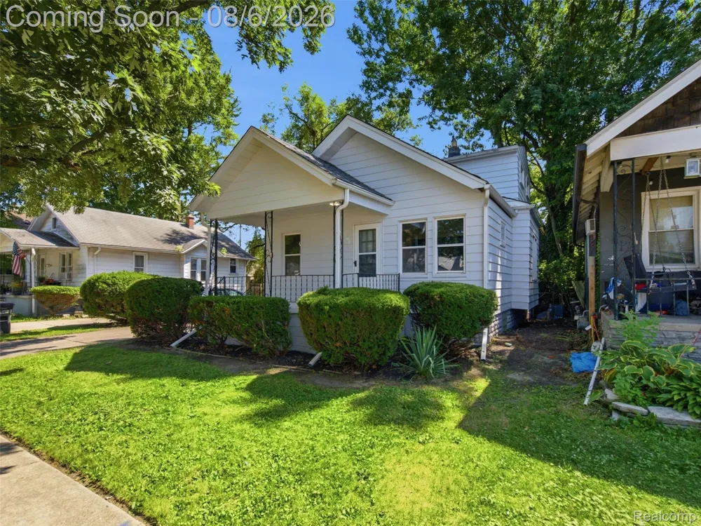 1063 Mayflower Avenue Lincoln Park City, MI 48146