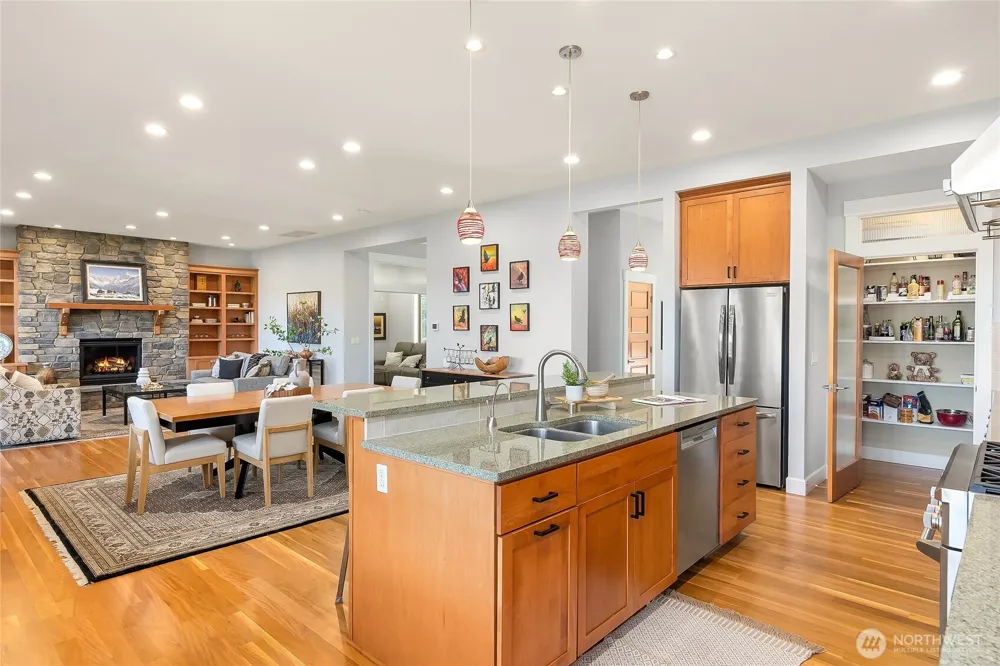 8300 NE Hidden Cove Road Bainbridge Island, WA 98110