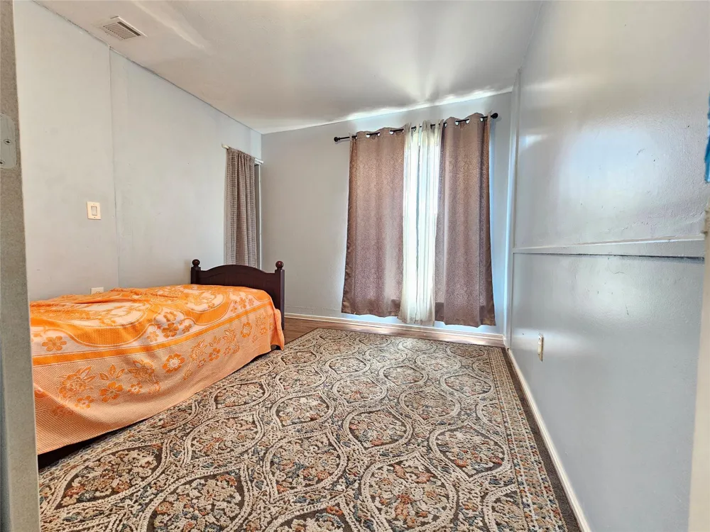 9321 Pagewood Lane Houston, TX 77063